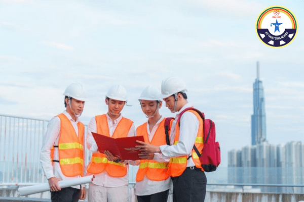 Những yêu cầu của ngành kỹ thuật xây dựng và mức lương năm 2023